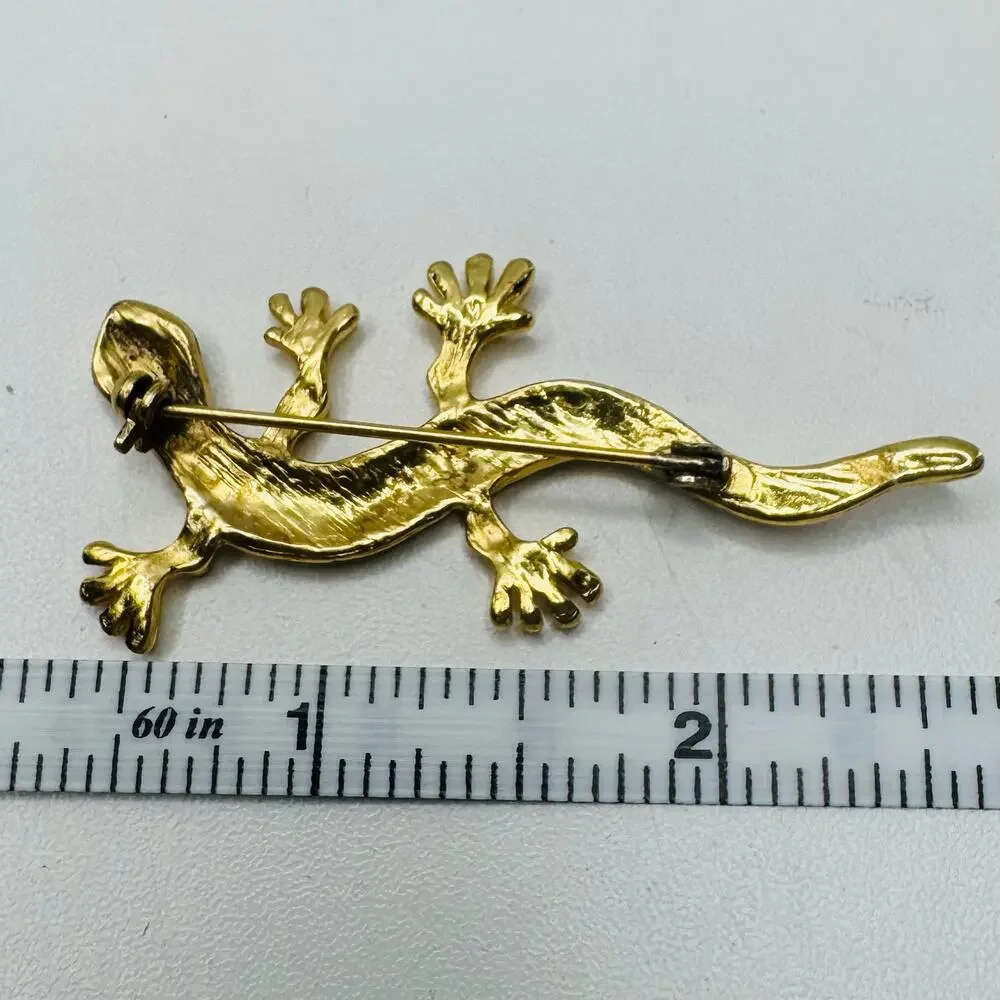Vintage  Gold Toned Rhinestone Embellished Gecko Lizard Brooch Pin
